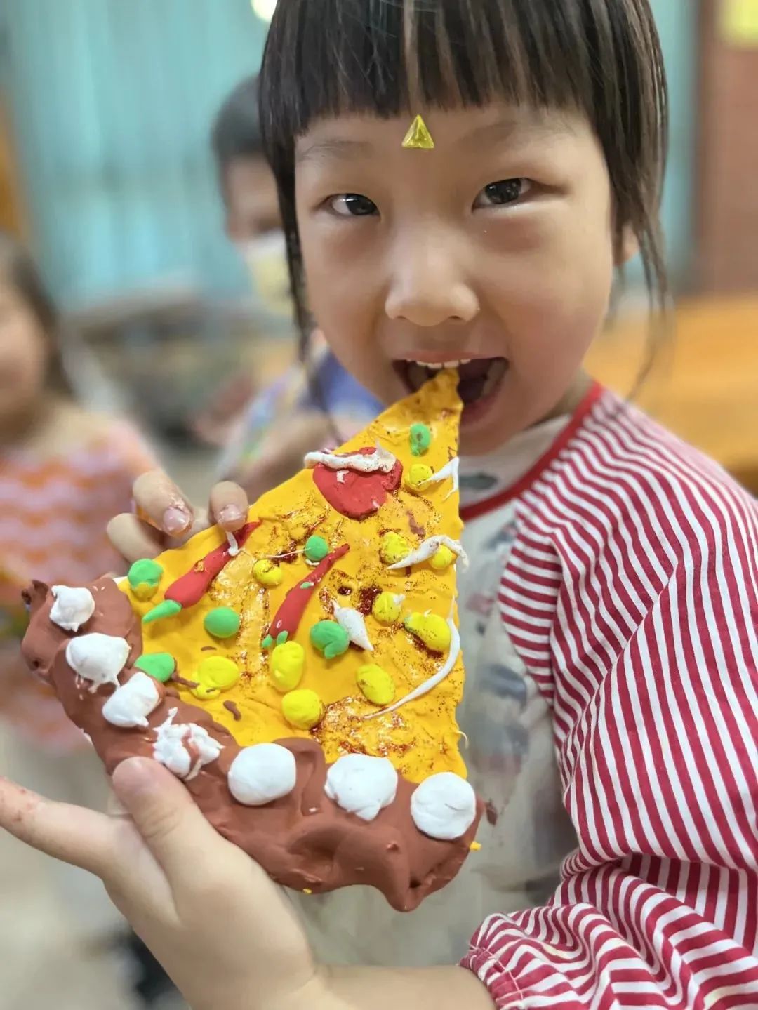 捏捏玩玩——幼儿捏塑课程介绍